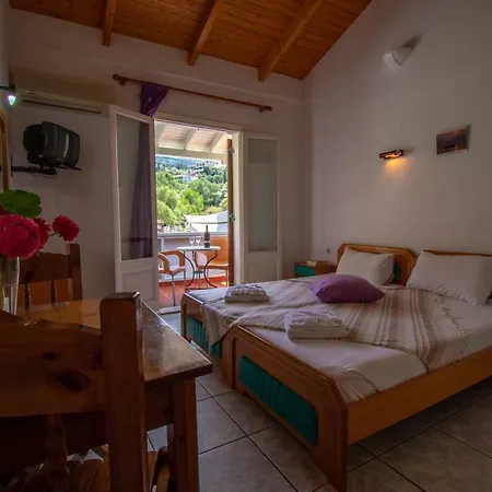 Averto Áyios Nikítas